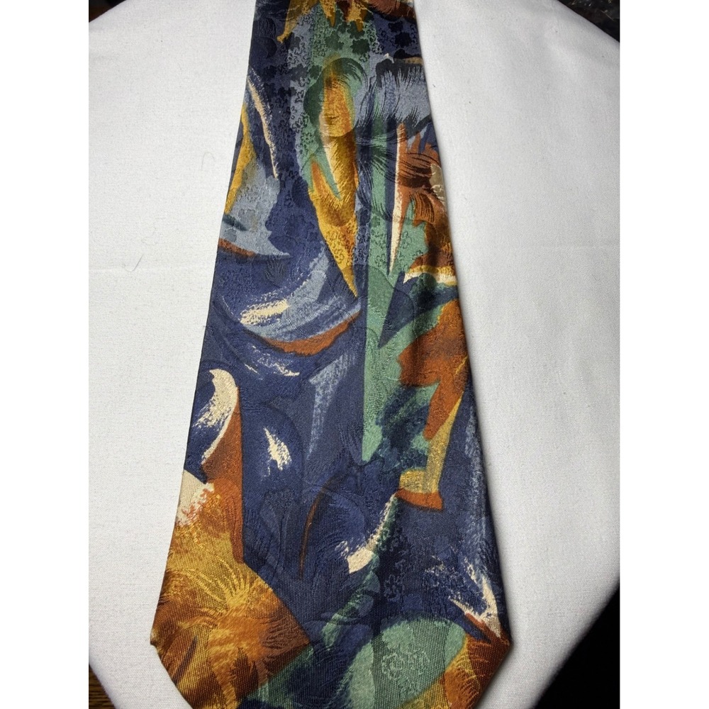 Nino Moretti 100% Silk‎ Abstract Print Handmade Italian Necktie - Picture 3 of 8